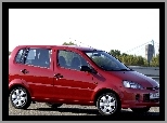 Van, Czerwone, Daihatsu YRV